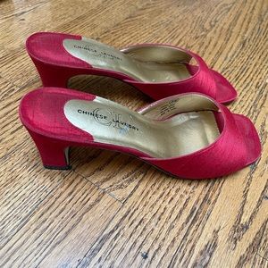 Chinese Laundry Red Silk Slides. 8M